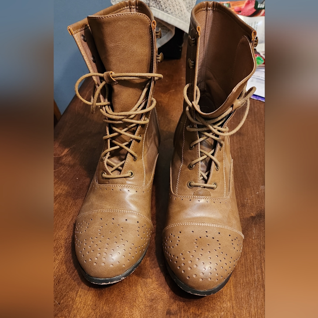 N.Y.L.A. Boots